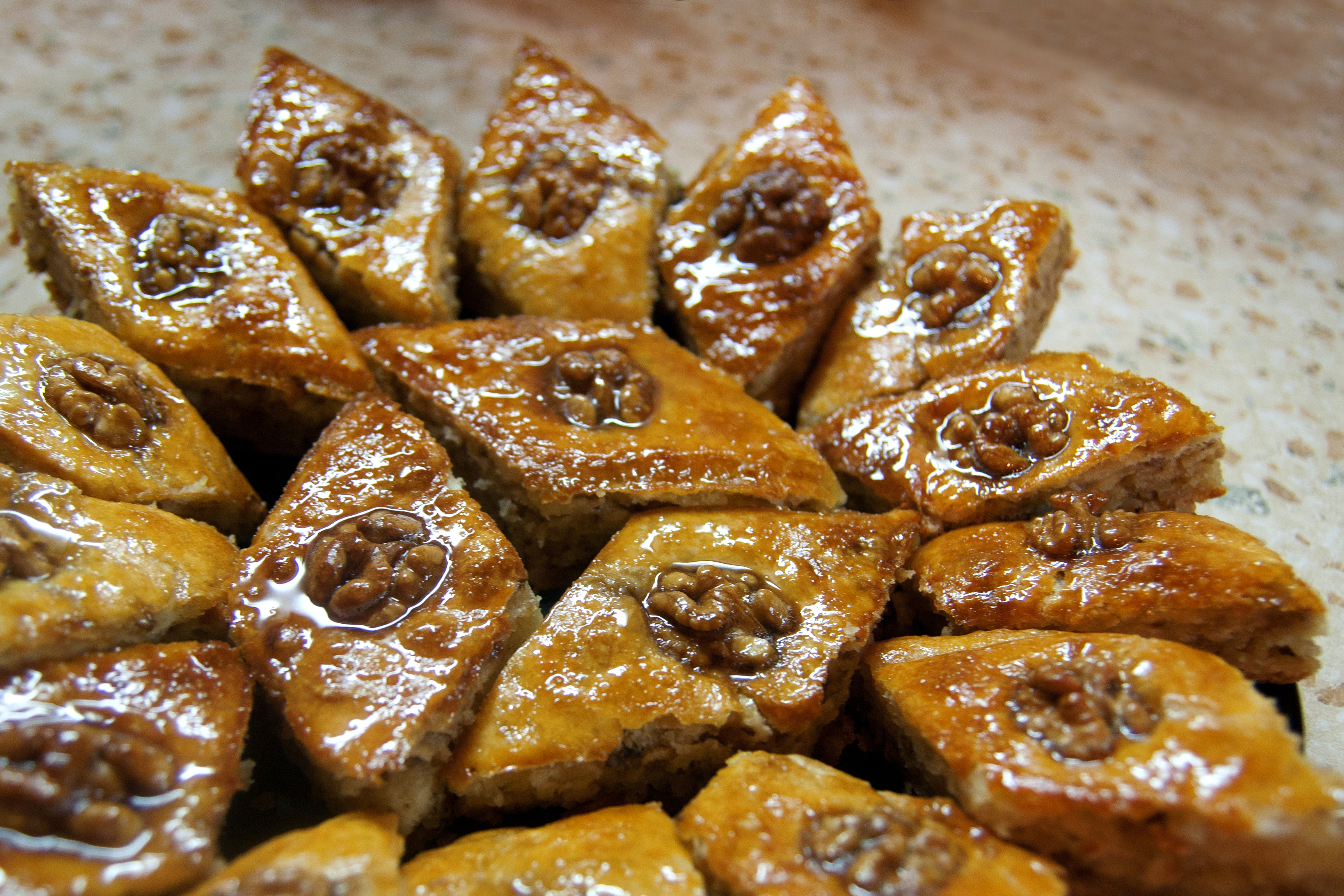 Турецкая пахлава: рецепт изысканного угощения на десерт